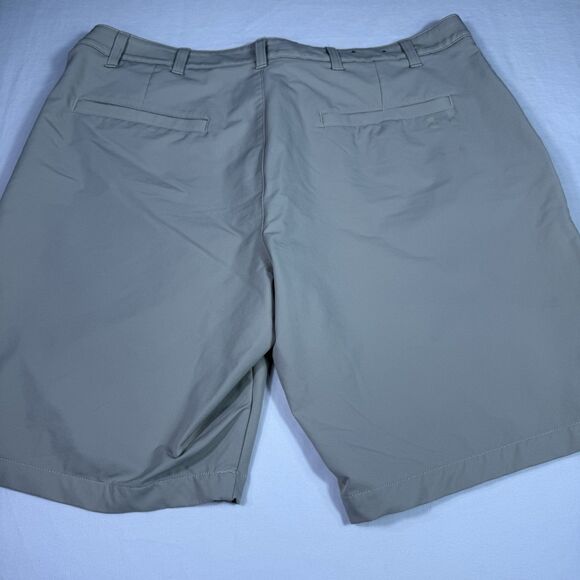 Under Armour Golf Chino Shorts Performance Athletic Khaki Men's Size 40 - Picture 7 of 8